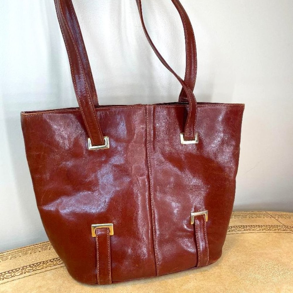 Vintage Valentino Made in Italy Brown Leather Shoulder Bag